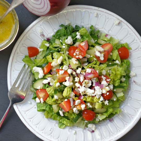 Classic Greek Salad Dressing | Detoxinista