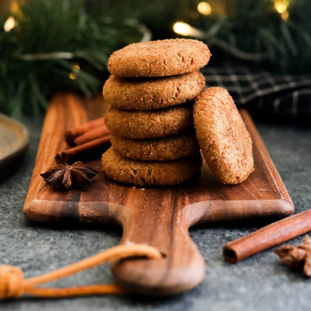 Almond Flour Ginger Cookies (Vegan!) Detoxinista