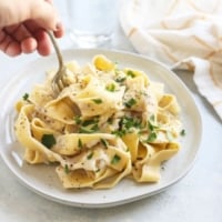 cauliflower alfredo pasta with fork