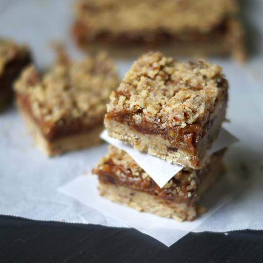 raw date squares