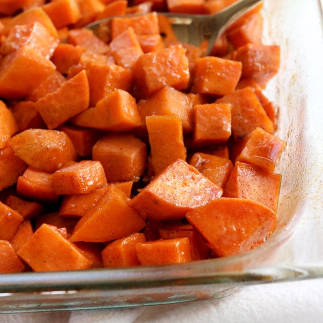 Glazed Sweet Potatoes (1-pot Recipe) - Detoxinista