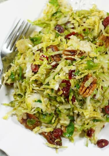 Sweet and crunchy brussels sprouts salad