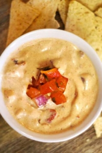 Queso dip and chips