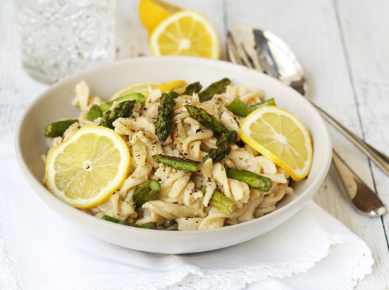 lemon and asparagus pasta in a bowl