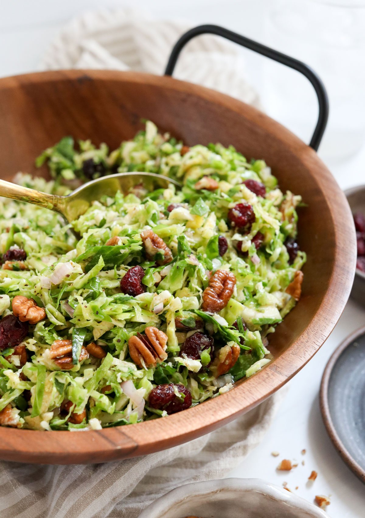 How To Make A Chopped Salad Without A Wooden Bowl 