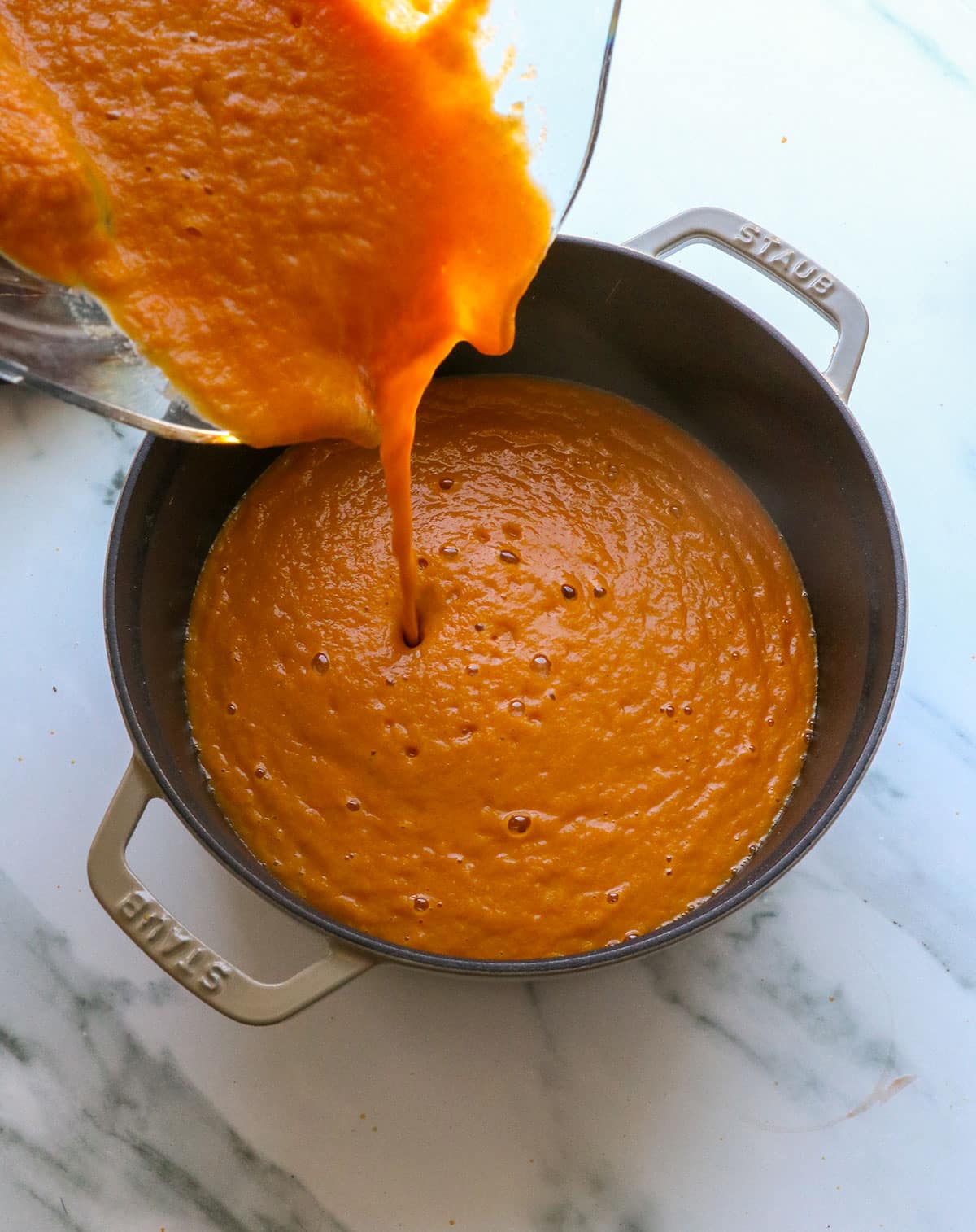 soup poured from the blender back into the 4-quart pot.