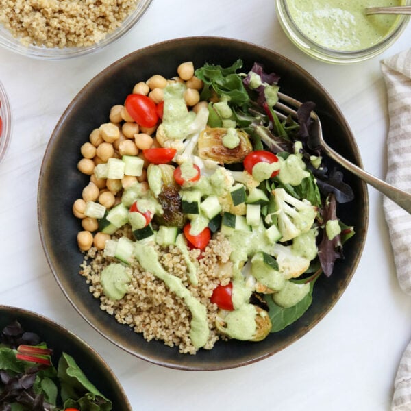 Quinoa Bowls with Creamy Pesto Dressing - Detoxinista