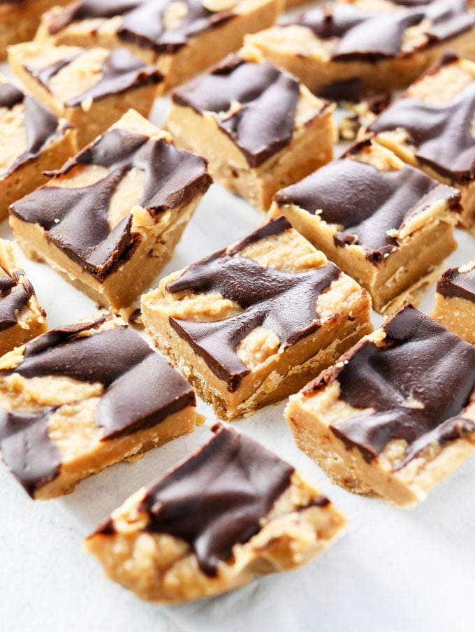 vegan peanut butter fudge squares with healthy dairy-free chocolate swirl on top