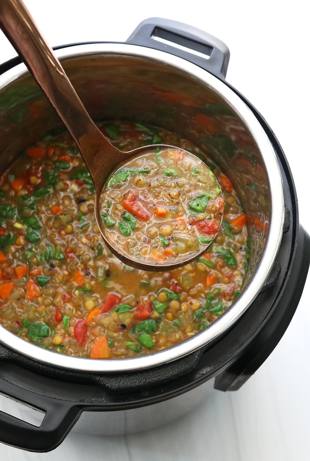 https://detoxinista.com/wp-content/uploads/2018/06/Instant-Pot-Lentil-Soup-recipe.jpg