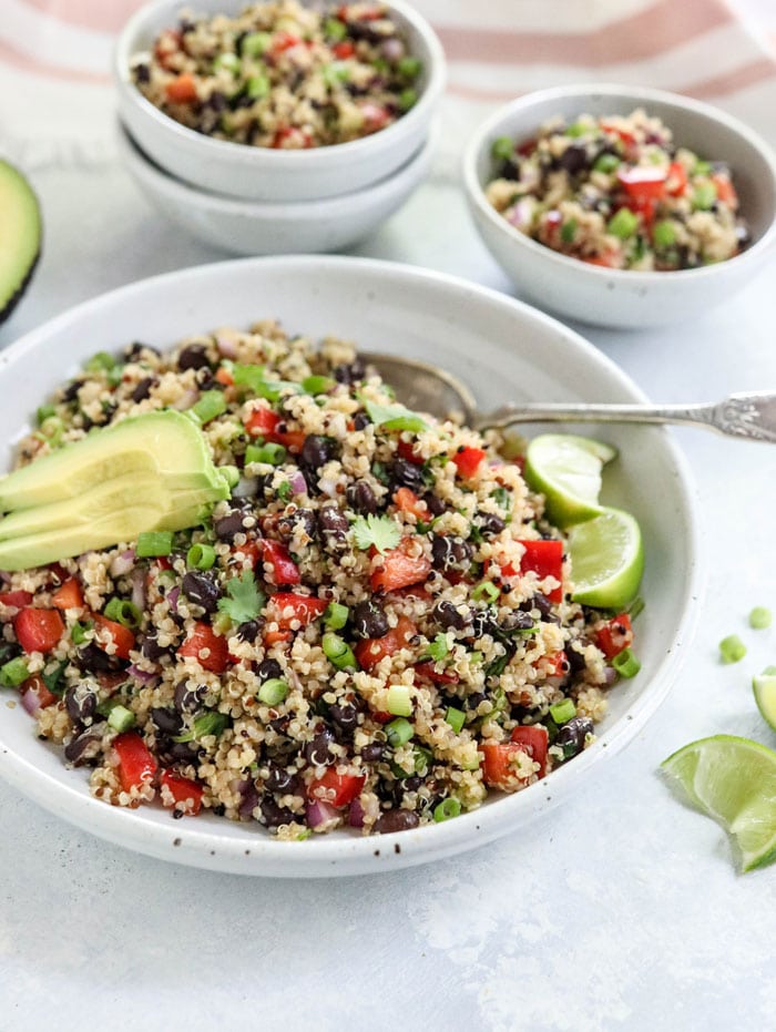 The Best Quinoa & Black Bean Salad - Detoxinista