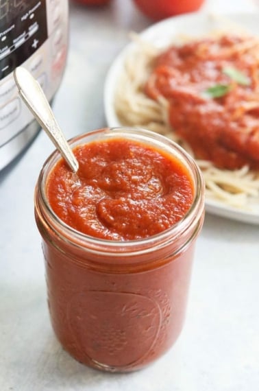 instant pot spaghetti sauce in a jar