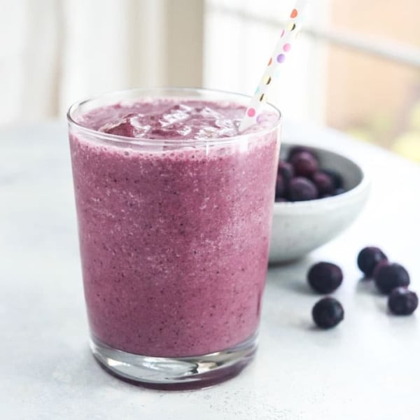 Purple Smoothie Recipe - Detoxinista