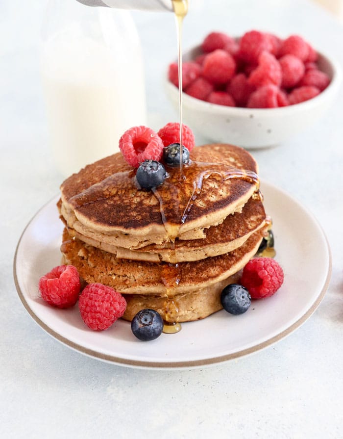vegan pancakes with fruit