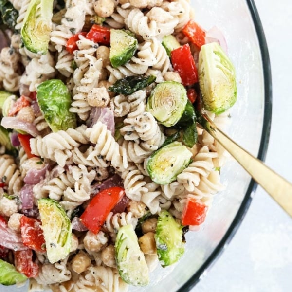 Roasted Vegetable Pasta Salad (Vegan!) - Detoxinista