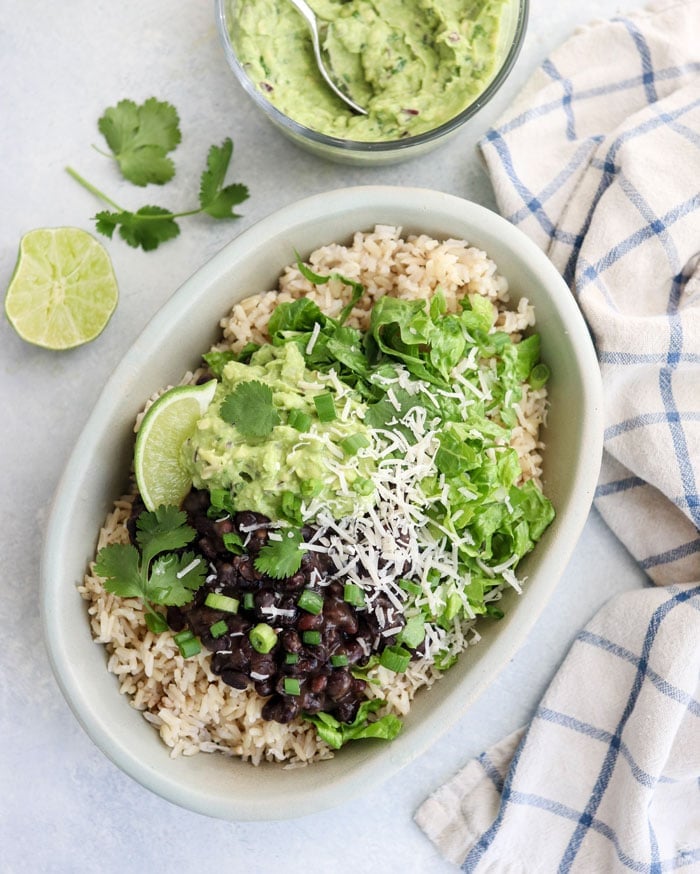 chipotle-burrito-bowls-in-the-instant-pot-detoxinista