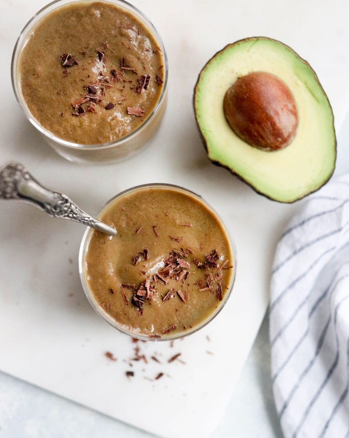 Chocolate Avocado Smoothie - Detoxinista