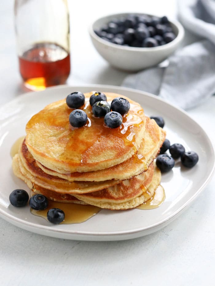 The Best Almond Flour Pancakes Detoxinista