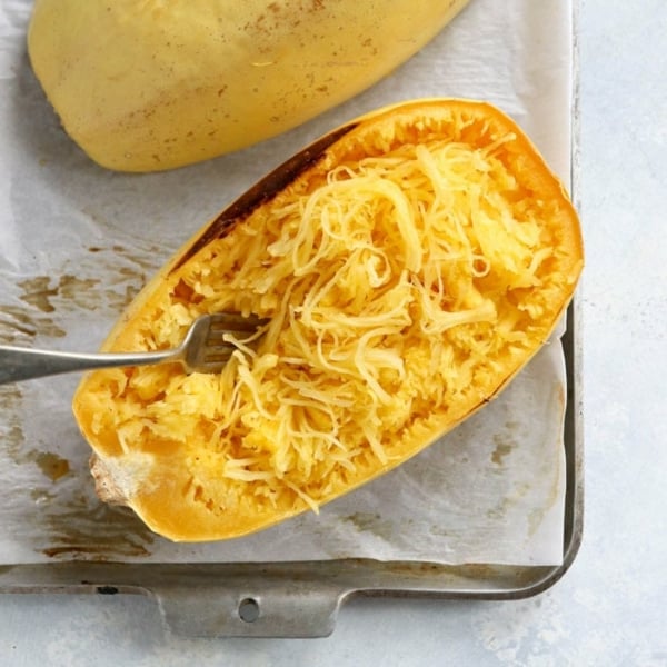 How to Cook Spaghetti Squash (+ 5 Recipes!) - Detoxinista