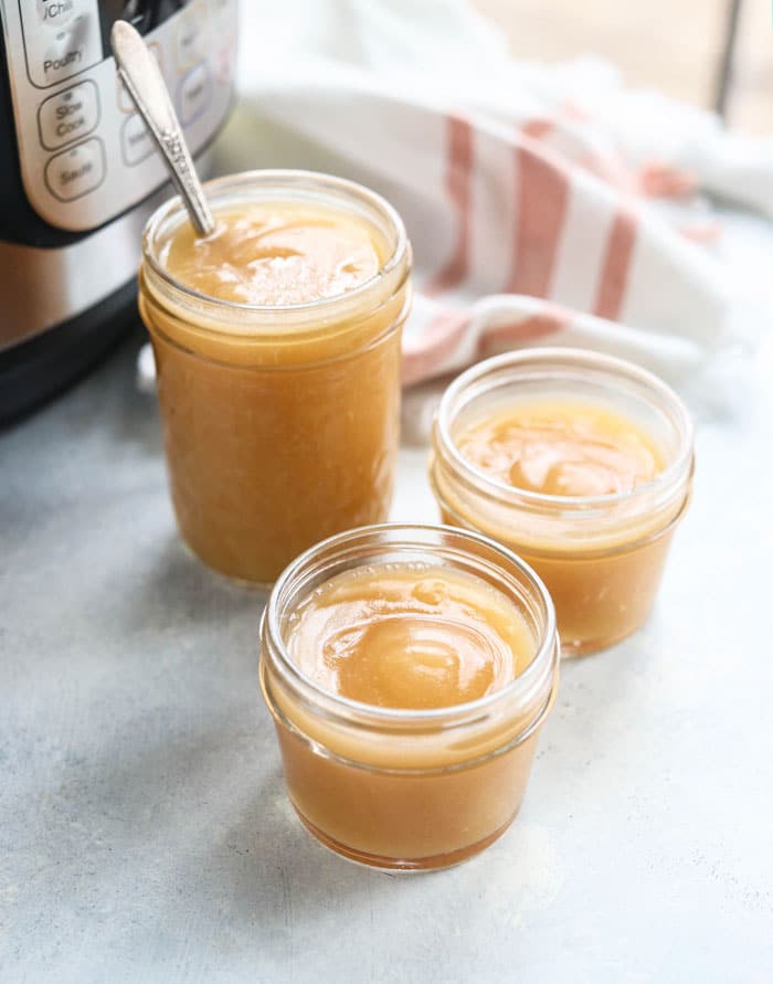 instant pot applesauce in glass jars