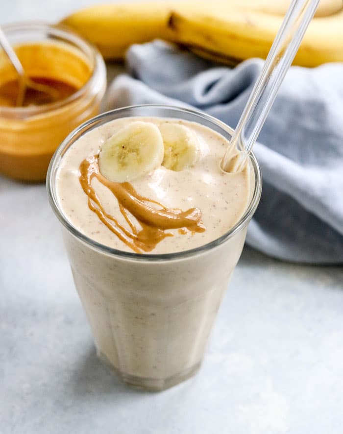 Peanut Butter Banana Smoothie Detoxinista