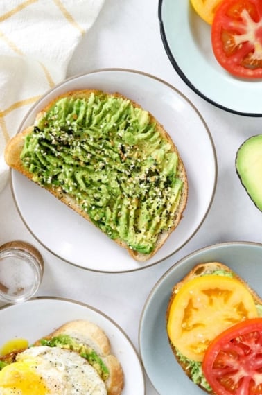 avocado toast with toppings