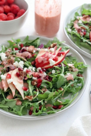 arugula salad with raspberry dressing