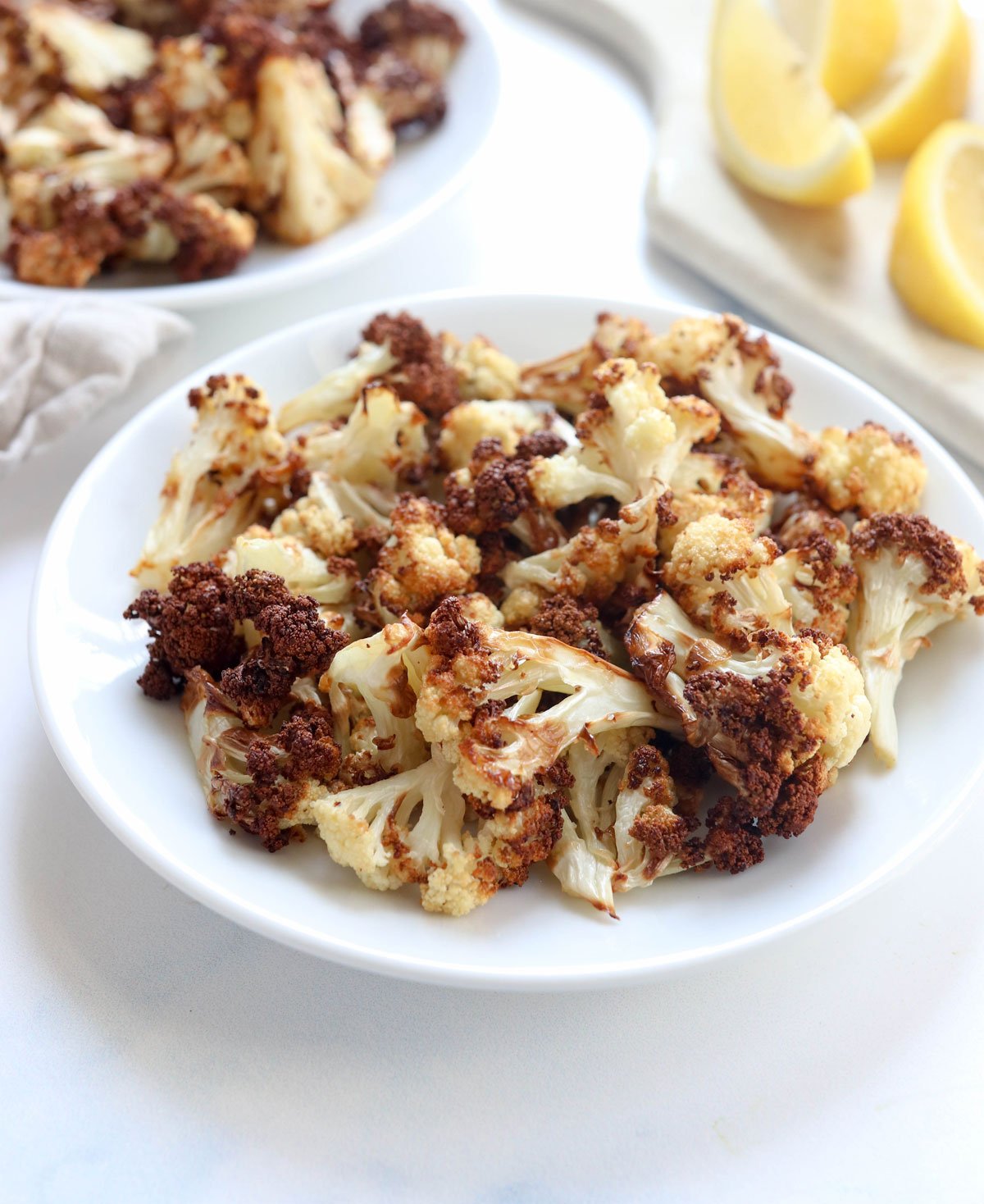 air fryer cauliflower on a white plate