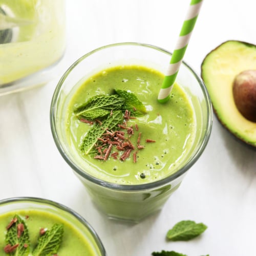 Smoothie Cups for Toddlers (Ultimate Guide for 2023) - I Live for Greens