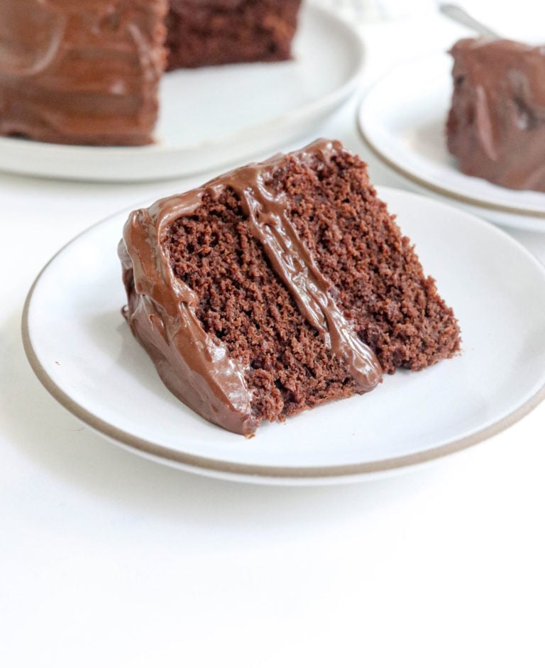 Vegan Gluten-Free Chocolate Cake - Detoxinista