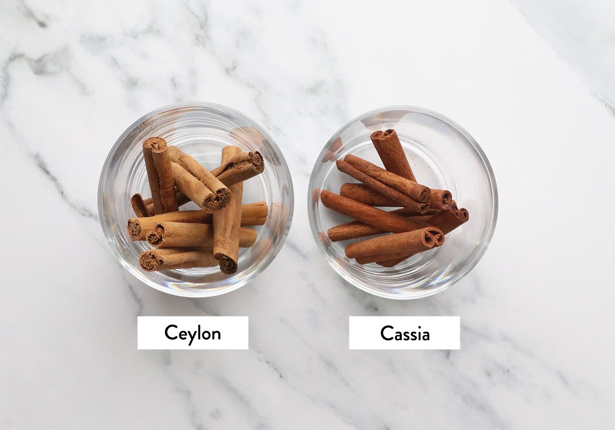 Cassia vs Ceylon cinnamon sticks are marked with glass jars.