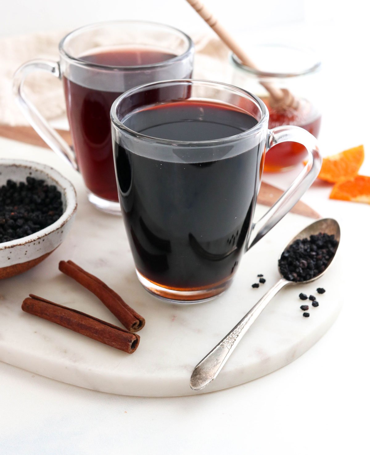 elderberry tea in two glasses