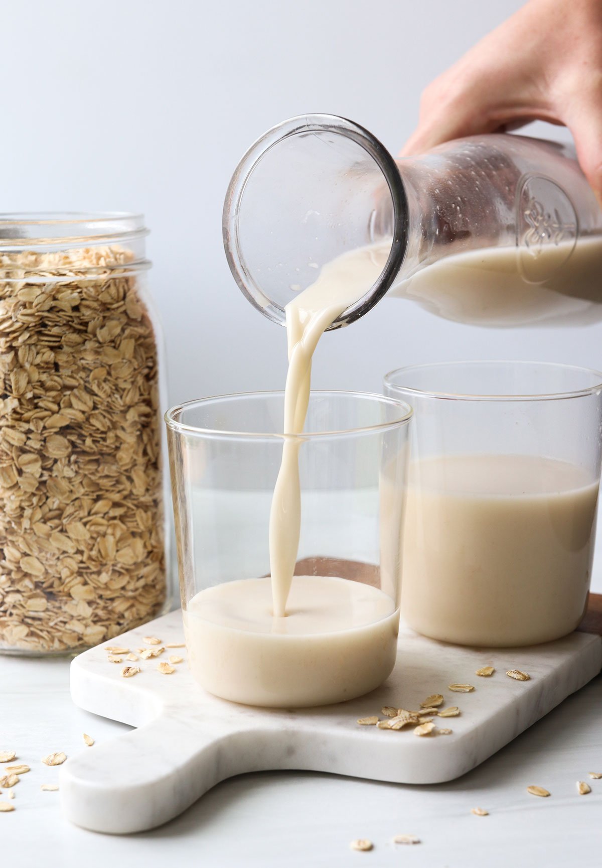 How to Make Oat Milk (Not Slimy!) - Detoxinista Recipes