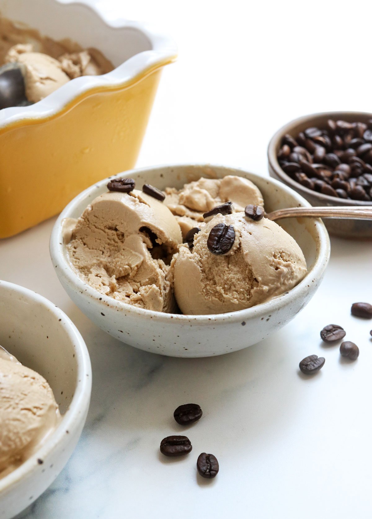 Vegan Coffee Ice Cream • It Doesn't Taste Like Chicken