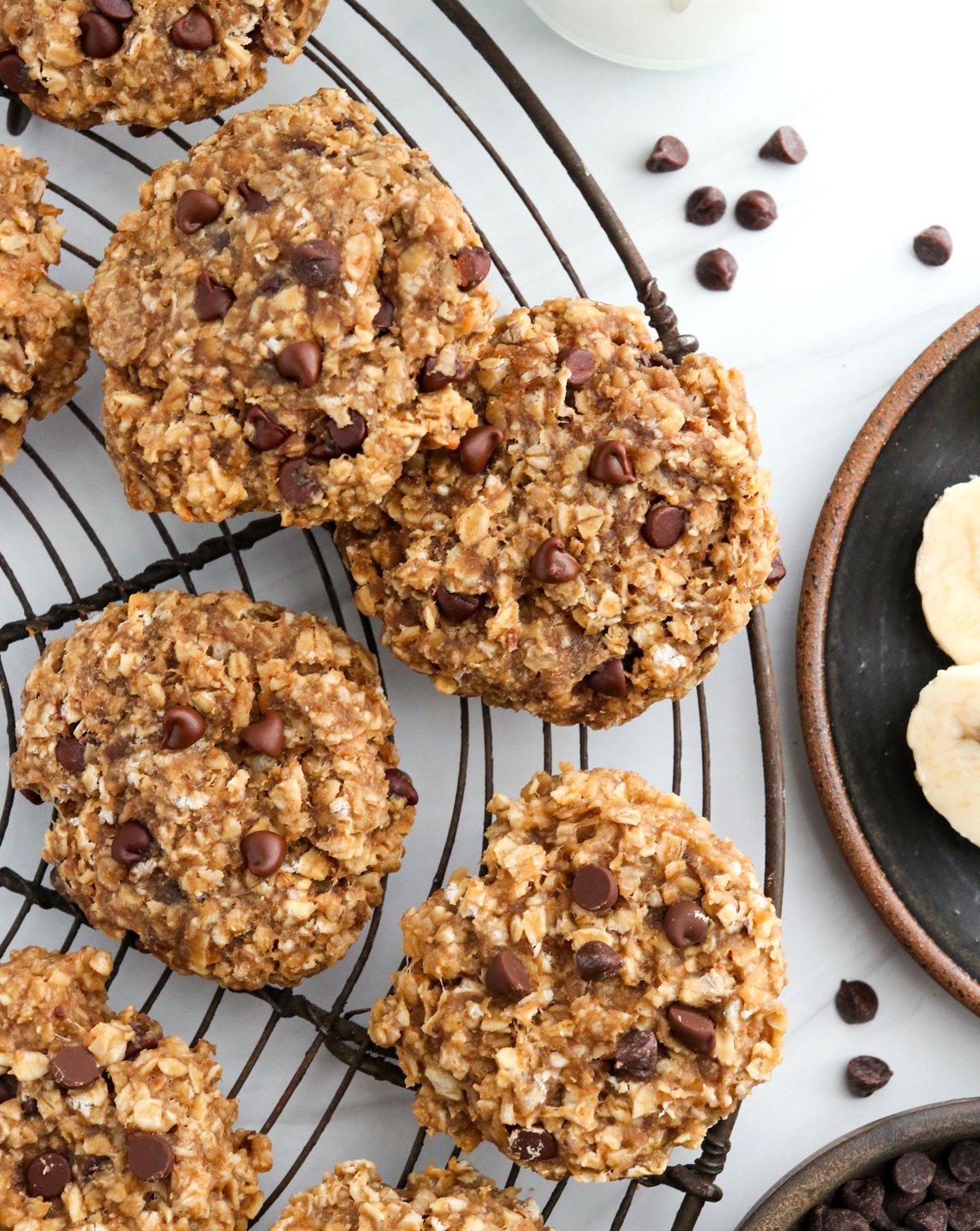 banana oatmeal cookies on wire rack.