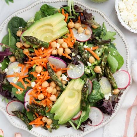 pretty spring salad with flowers.